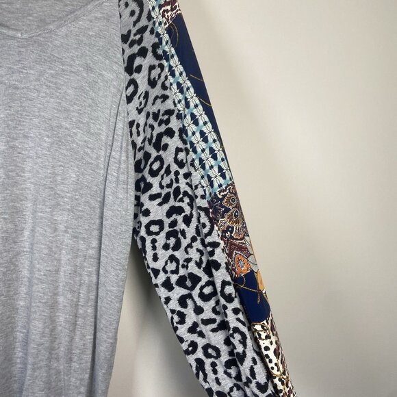 Adora Long Sleeve Top Blouse Cheetah Floral Print Size S Balloon Sleeve Boutique - Picture 4 of 10